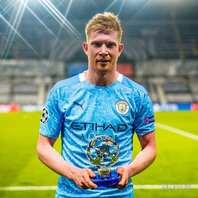 都体：尤文正在考虑冬窗追扎卡，桑德兰要价2000万欧