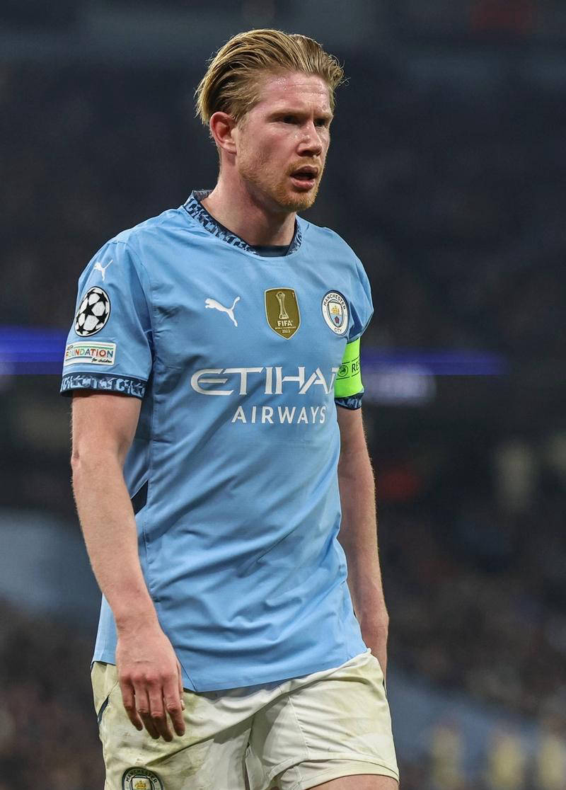 巴萨梅西助攻队友攻入制胜球